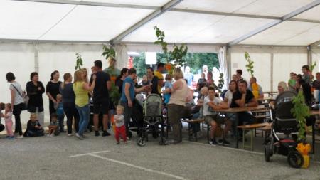 KNOBLEHARJEVO 2018 - Podaritev medovitih rastlin novorojenčkom občine Škocjan 26